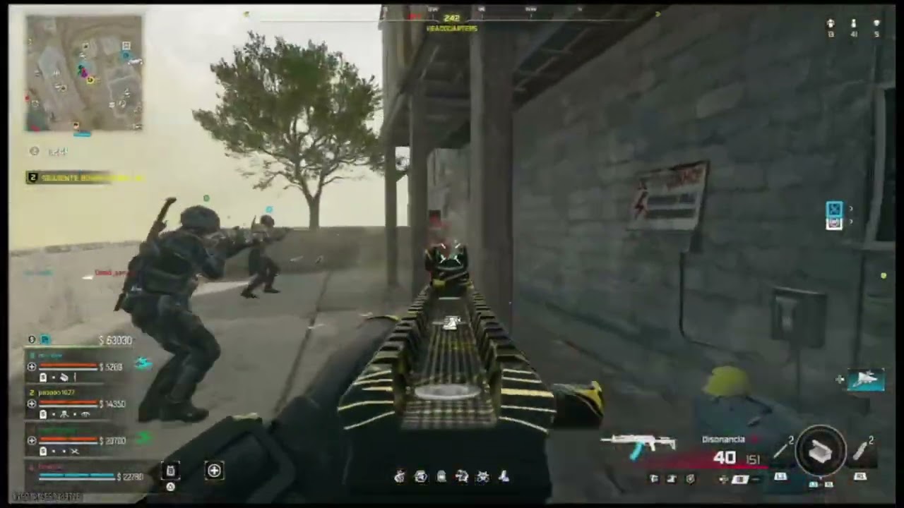 Epic Close-Quarters Battle & Looting Frenzy in Gaming! 