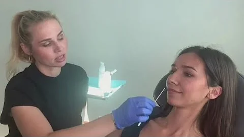 Valentine's Day glow up tips with Aura Aesthetics