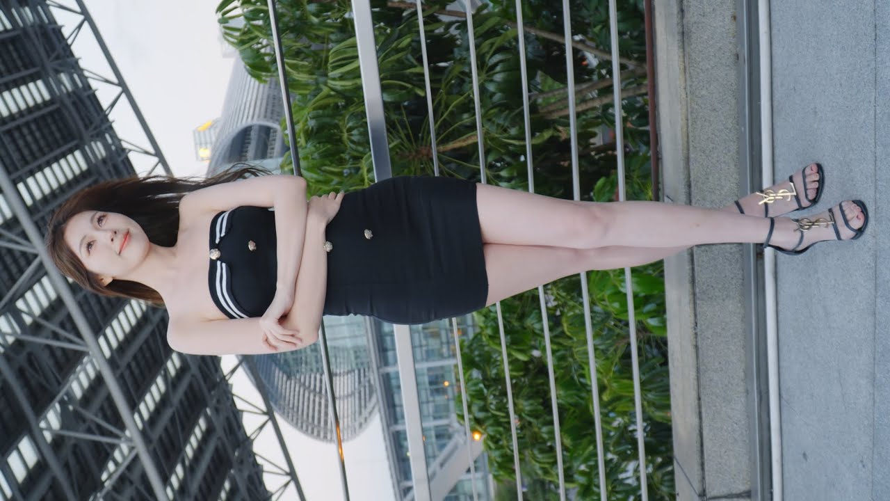 4K 2024廣州國際車展 車模 #小櫻桃 網紅外拍花絮 #beautyleg #레이싱모델 Racing Model 129