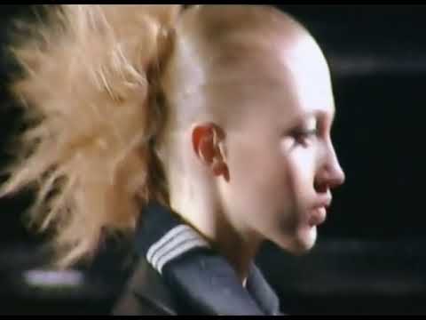 Y-3, Spring/Summer 2005 - YouTube