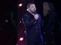 Огонь свечи или в печи 
