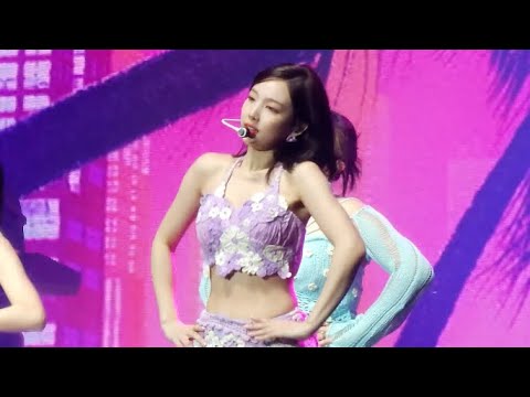 [4K] 230907 TWICE (트와이스) &#39;Alcohol-Free&#39; 나연 Nayeon Focus | &#39;Ready To Be&#39; 5th World Tour in London