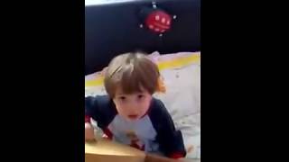 Pepee Iki Ekmek Aldım