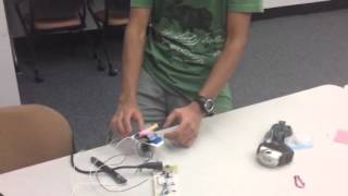 Modcon final project: light-following laser