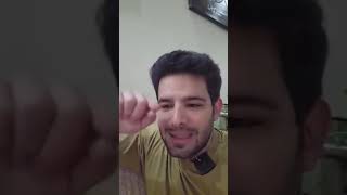 هذا شاب كان في مناطق سيطرة الأسد ودفع بدل هنا يتحدث عن جماعة كنا عايشين الذين لبسوا لبوس بدنا نعيش