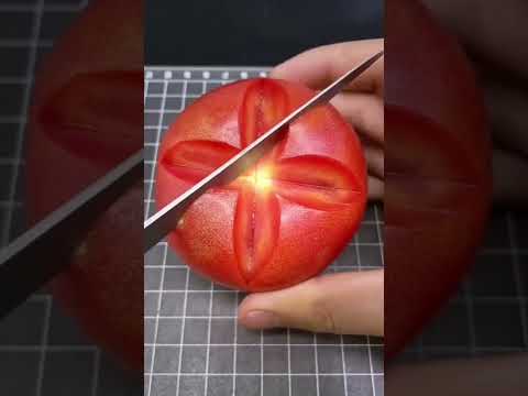 تقطيع الطماطم بشكل ورده