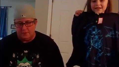 SCI-FI NERD BLOCK JANUARY 2017 UNBOXING STARK INDUSTRIES IRON MAN BODY ARMOR ARC REACTOR