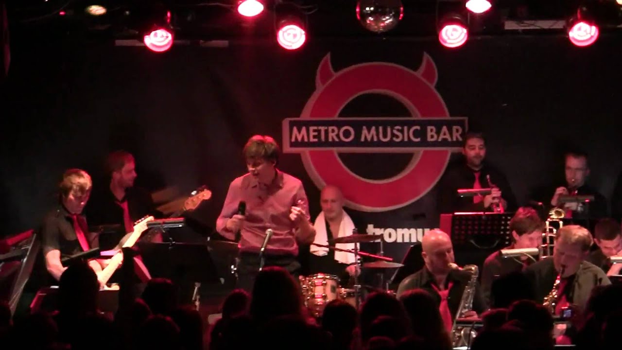 VOJTĚCH  DYK & B SIDE BAND - JÓDLOVAT FEEL GOOD!