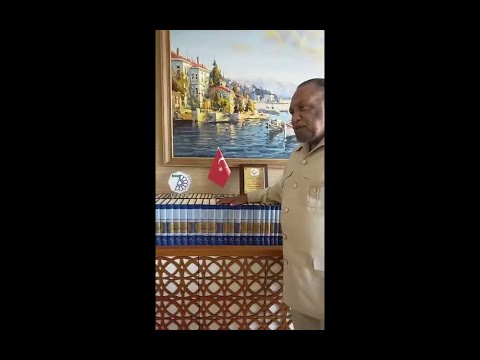 موسوعة الإمام القرضاوي في مكتب د عصام البشير مع د وصفي عاشور أبو زيد