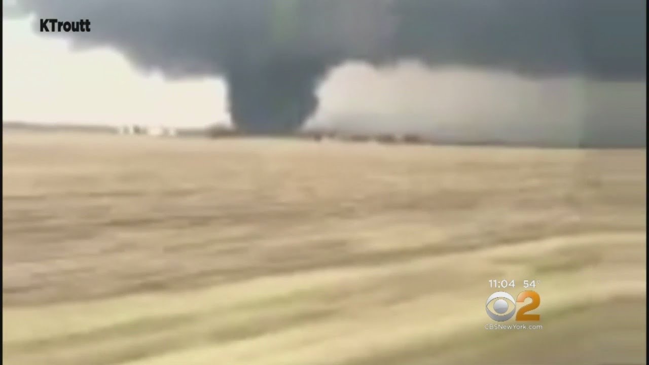 Tornadoes Wreak Havoc Across Midwest - YouTube
