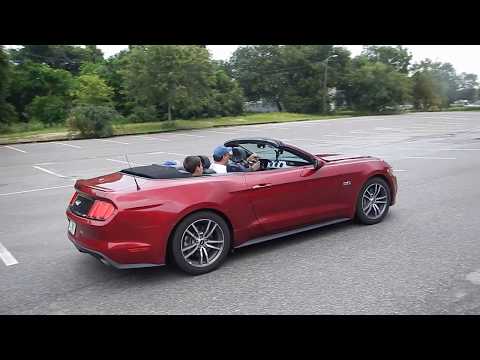ΚΟΛΙΕΣ ΜΕ MUSTANG