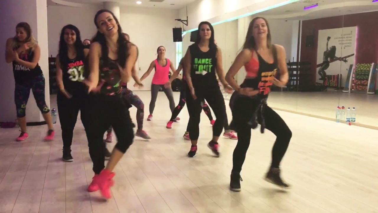 Karolina Berezowska - ZUMBA® - Vivo Pensando En Ti - Felipe Peláez ft. Maluma