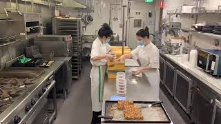 Radisson Blu Plaza Pastry Chefs in action