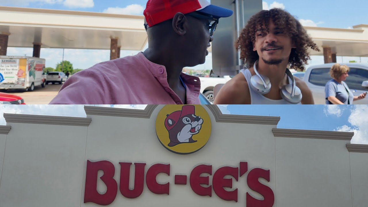 I Went to BUCEES!! The Biggest Gas⛽️ ⛽️ ⛽️ Station in the World 🌎 