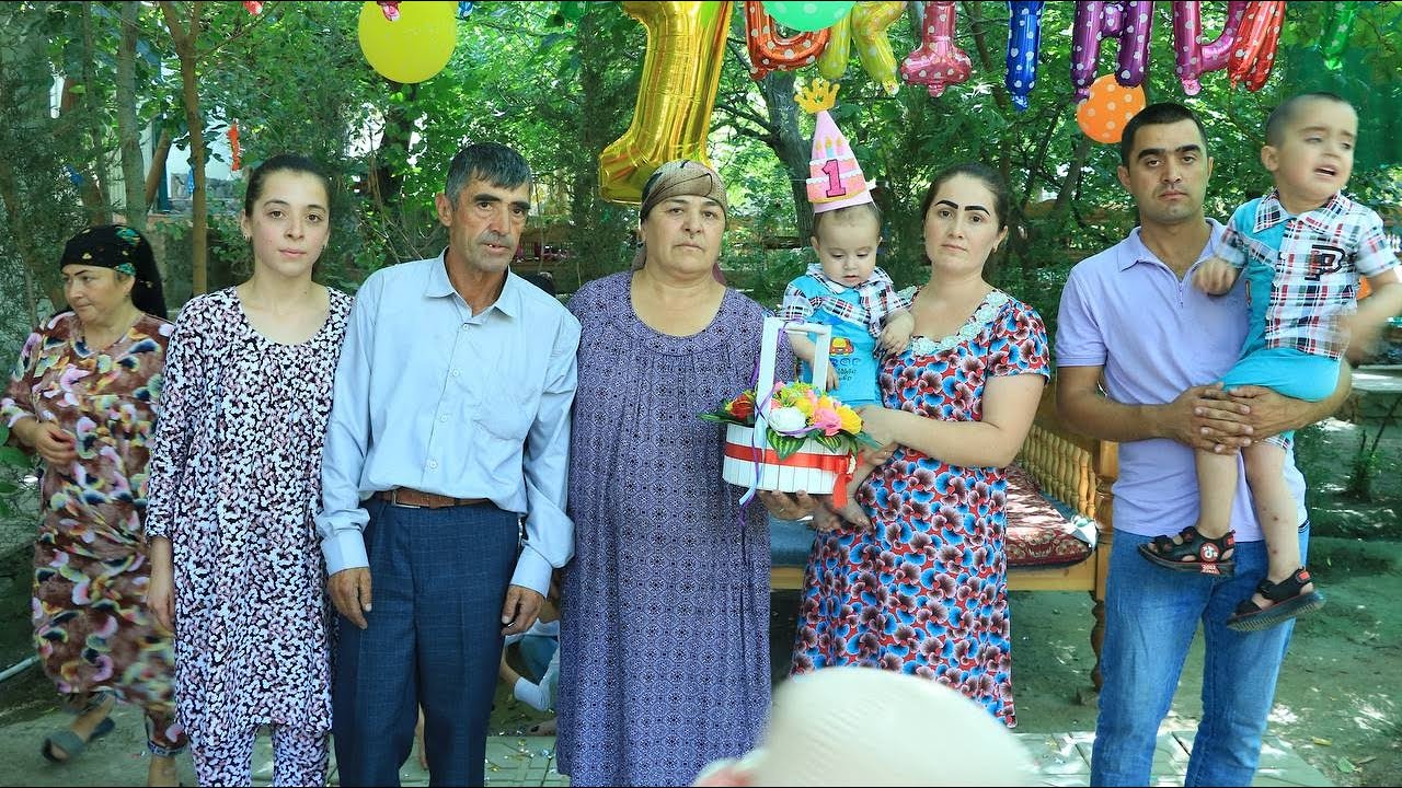 Зодрӯзи Бобораҳим ака ва набераашон Фаровонҷони 1 сола, деҳаи Оқсой