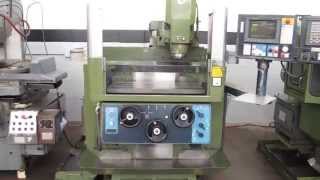 Makino KE55 CNC Vertical Toolroom Mill