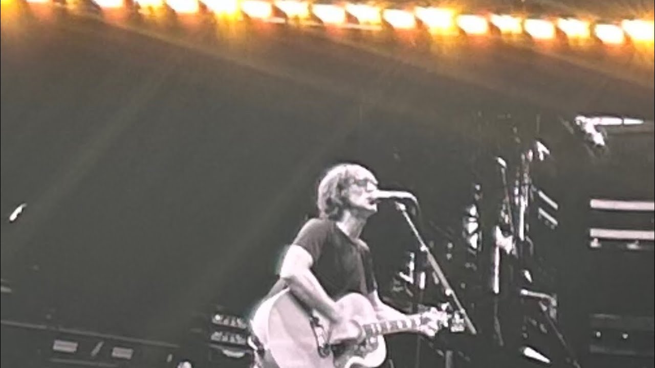 Richard Ashcroft clip Bittersweet Symphony (Wembley August 3rd 2025 Opening For Oasis) 