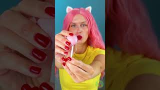 Thumbnail for اصنع مصاصة بنفسك من العلكة! 🍭😋 #اصنعها_بنفسك #مضحك #إبداعي