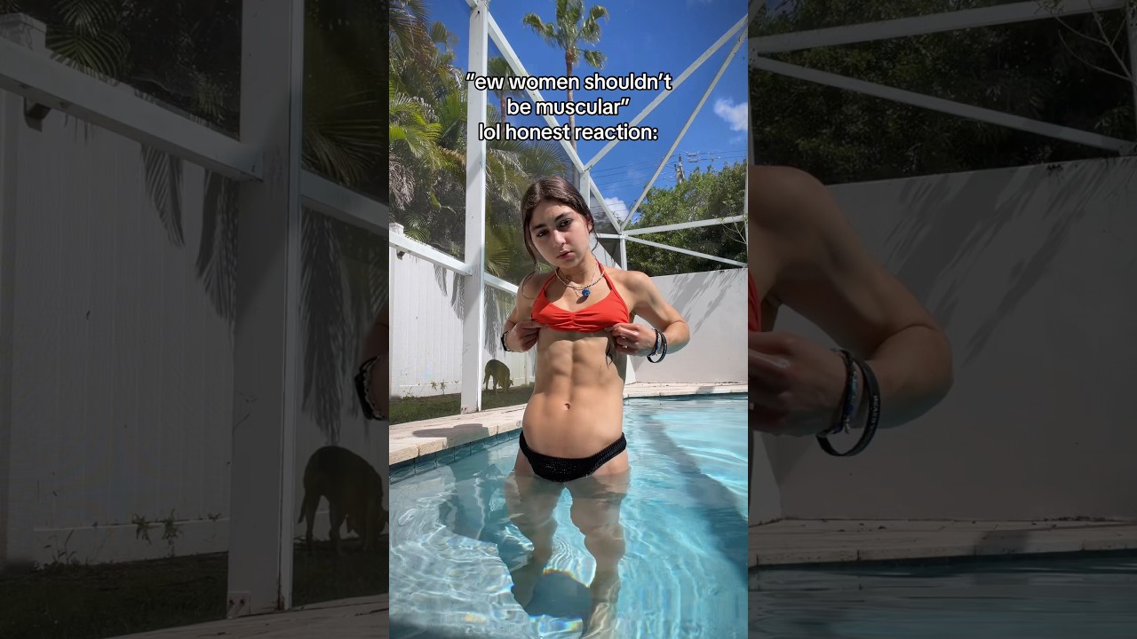 just say you want my split 😔✌️ #gymgirl #relatable #gymmotivation #abs