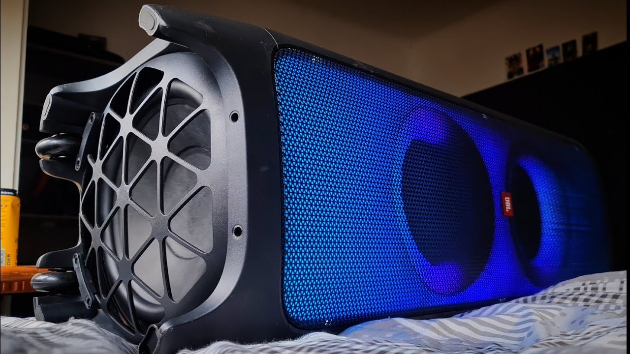 JBL Partybox 1000 CRAZY SUBWOOFER BASS TEST !!! 