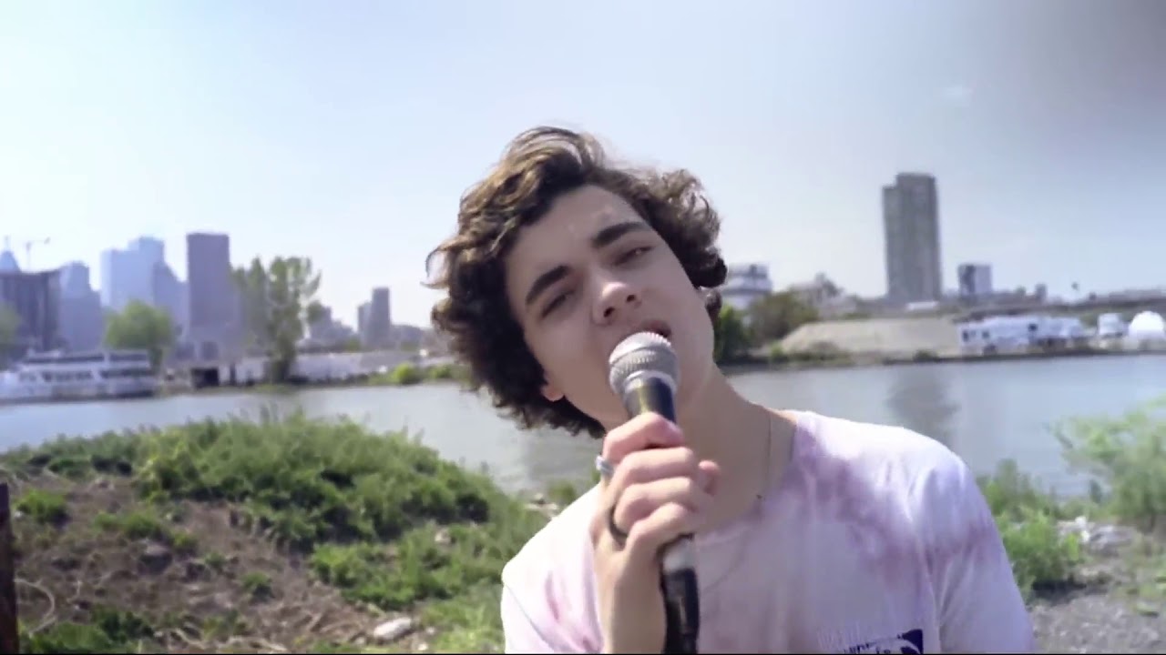 David Guetta ft Justin Bieber - 2U (COVER by Alexander Stewart)