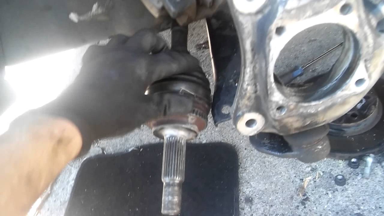 2005 Toyota Prius front wheel bearing, strut, stabilizer link/ Замена подшипника, стойки, стабилизат 2005 Toyota Prius front wheel bearing, strut, stabilizer link/ Замена подшипника, стойки, стабилизат