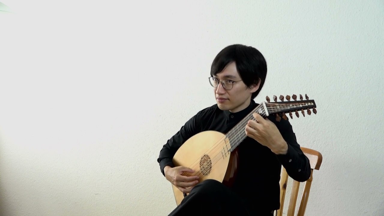 リュート La Magdalena, Recoupe, Tourdion / Pierre Attaingnant