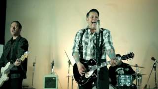 Miniatura del video "face to face - Right As Rain (OFFICIAL VIDEO)"