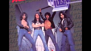 Video-Miniaturansicht von „Thin Lizzy - Spirit Slips Away (Extended Version)“