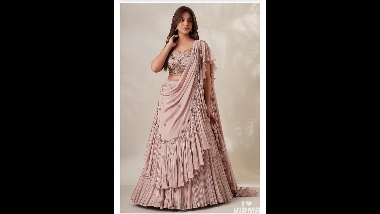 आकर्षित करने वाले ड्रेस