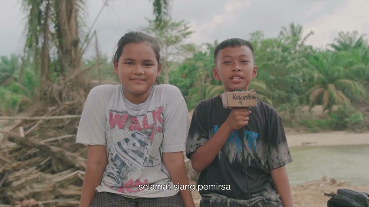 SENYUM KECIL: Setelah Banjir & Longsor, Warga Aras Napal Akhirnya Punya Akses Aman