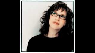 Watch Lisa Loeb Would You Wander video