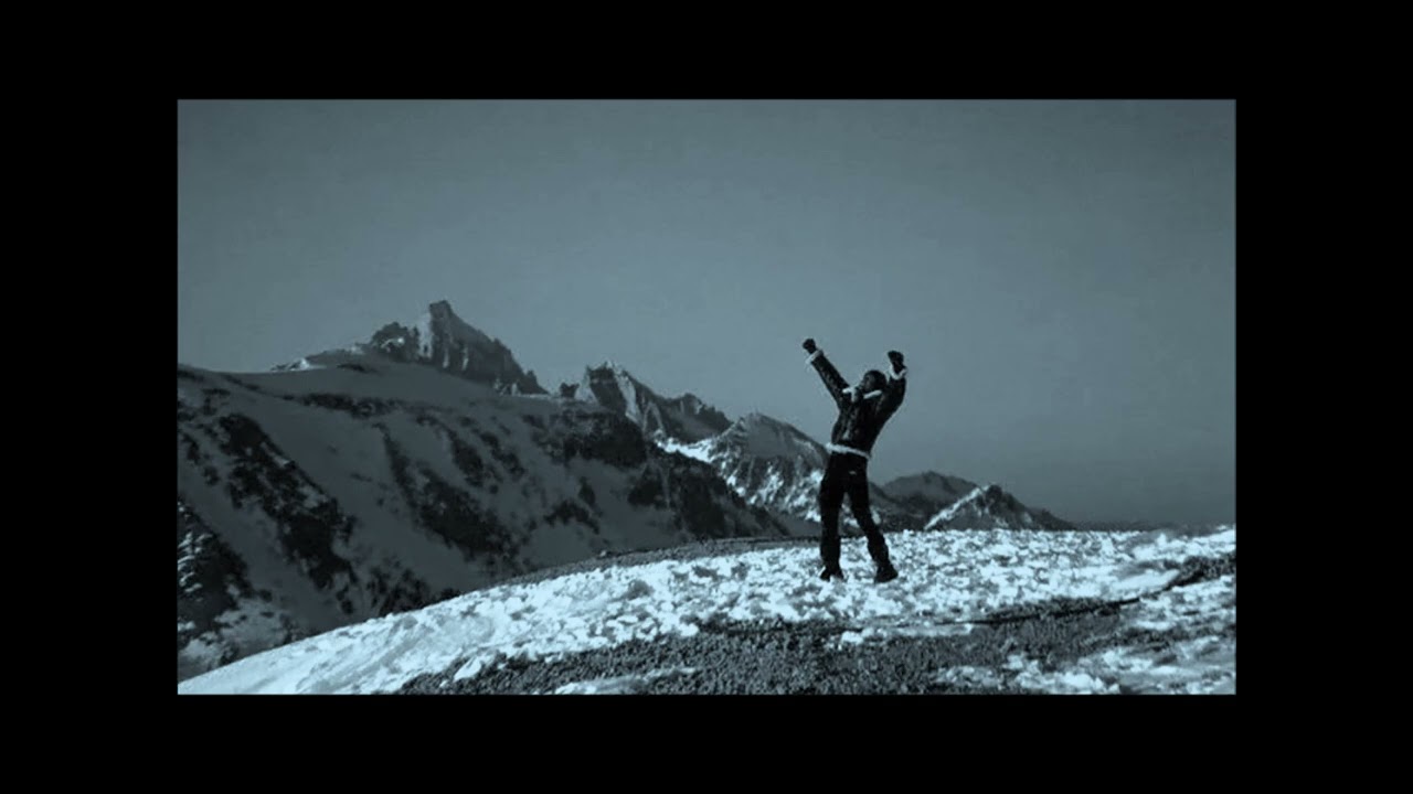 Музыкальная тема из тренировочного видео "Rocky" - Yamaha Genos