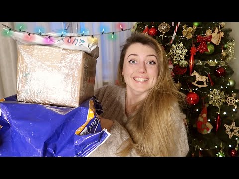 РАСПАКОВКА ПОДАРКОВ ОТ ТРЕХ ТАЙНЫХ САНТ😍🎅🎄