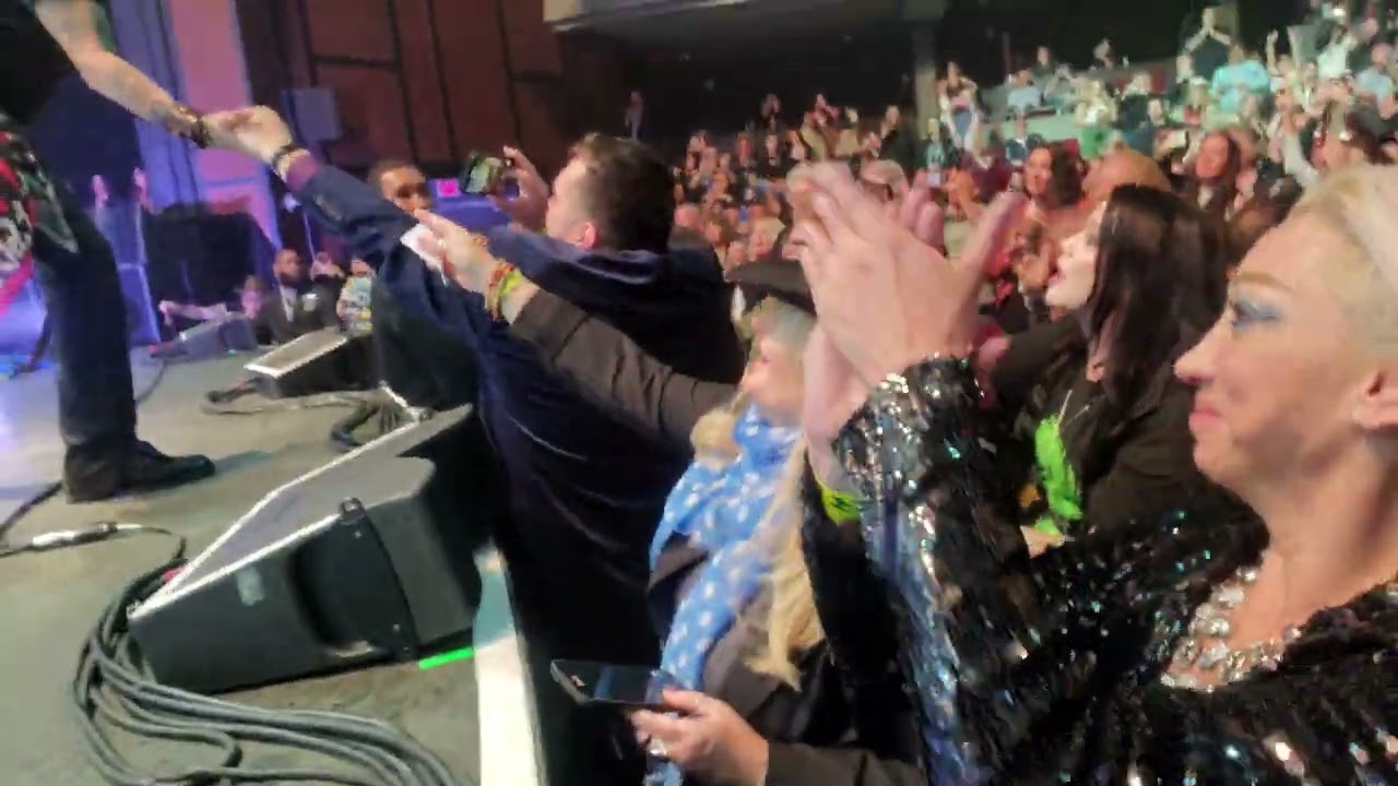 WATCH: The CRAZIEST thing ever - Andy Signore, Stef, Ami, Kim, and I meet JOHNNY DEPP!