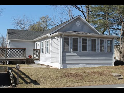 707 Willow Grove St, Hackettstown Town, NJ home video tour