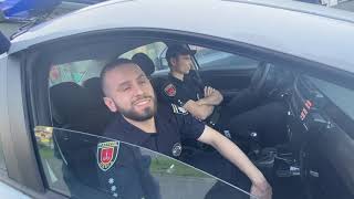 Полиция Одессы любит, спать и делить талоны на бензин)))