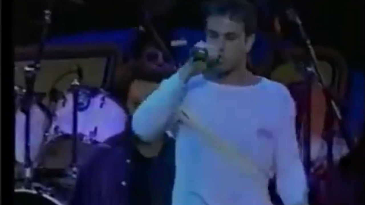 Enrique Iglesias - Bailamos (Live in New York, USA 2000) HD