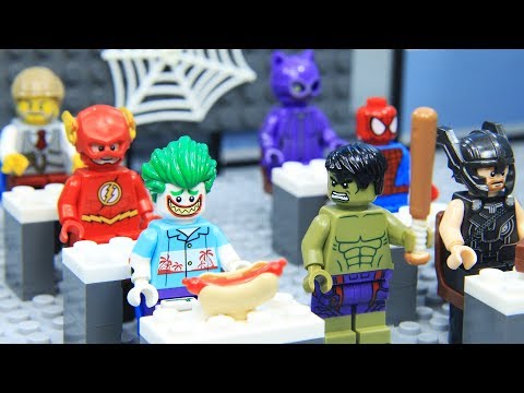 LEGO DC Comics Super Heroes: Justice League: Gotham City Breakout | First 10 Minutes | DC Kids. 