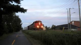 Cn 556Sb Avec Cn 9486 A Desbiensqc 14 Juillet 2013