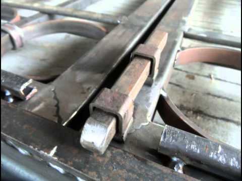 Cancello in ferro 2013 youtube Come costruire telaio e porta in ferro battuto