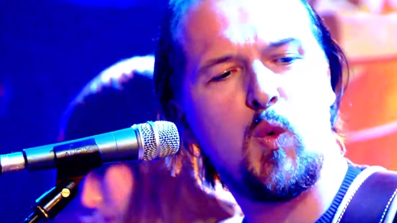 Watch Drive Like Maria - Will we ever (minuut) on YouTube Watch Drive Like Maria - Will we ever (minuut) on YouTube