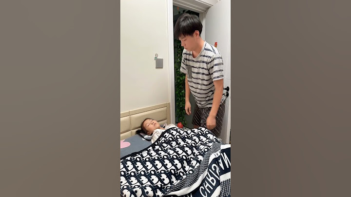 The girl was actually tricked by her father!#funny #cute #comedy