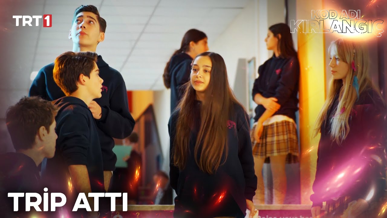 Zeynep, Yiğit Efe’ye küstü! 😔 - Kod Adı Kırlangıç 30. Bölüm @trt1