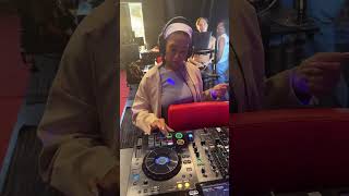 📍Soundworks DJ Academy & Playground “Sip & Spin” in Dallas, TX 100/10!!#thingstodoindallas #dj #fun