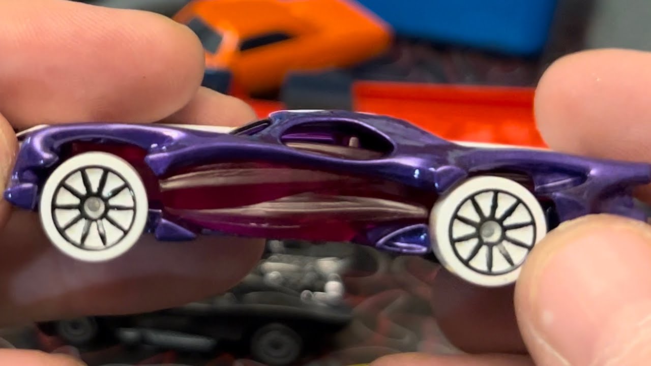 Mt Holly Racing Two Face 70 Charger Fuel & Fire SRC SuperVan - YouTube