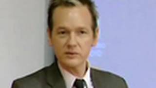 Assange: US was suspicious of ISI's cooperation in hunt for Osama