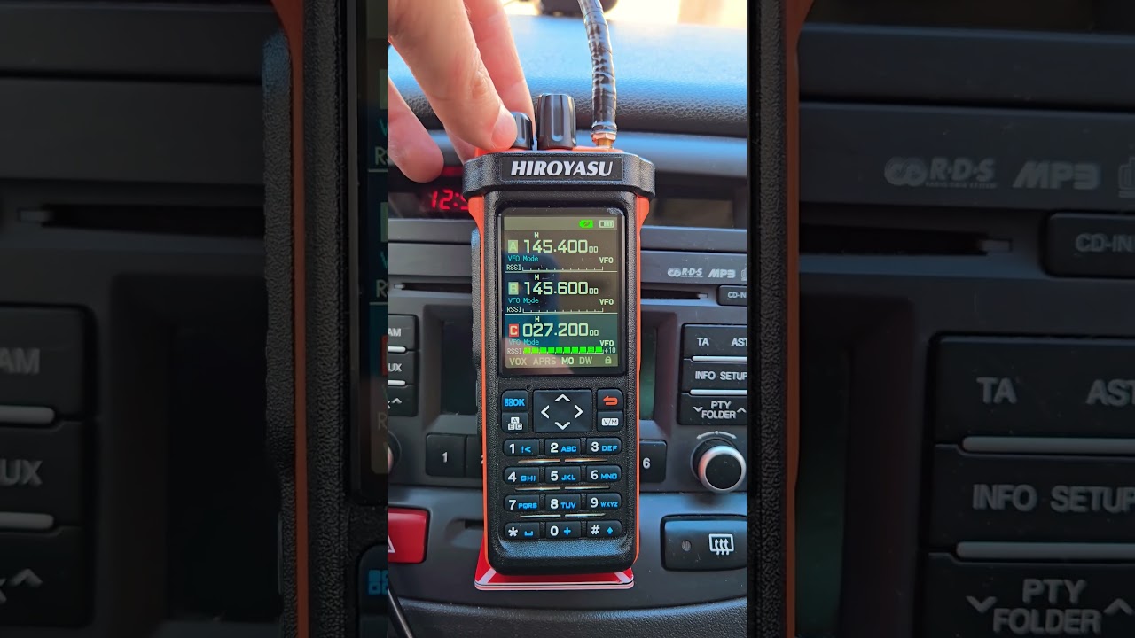 Си-Би диапазон на автомобильную антенну 