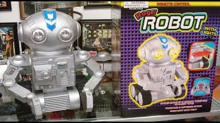Roger Robot by Polyfeet toys, China. Large Wired remote control robot.