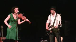Carrie Rodriguez & Luke Jacobs Carrie Rodriguez & Luke Jacobs